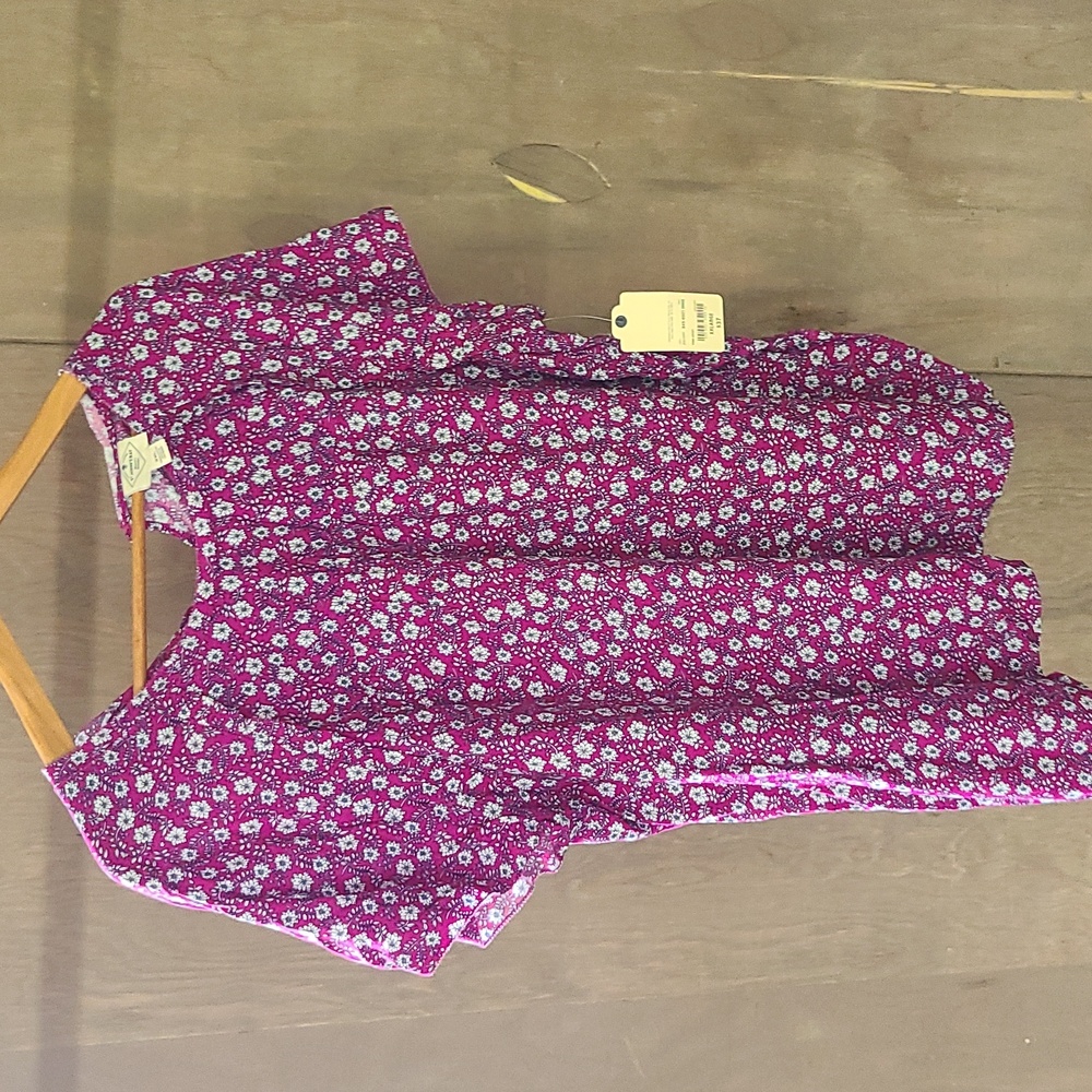 Women's short-sleeved blouse, fuschia w/ white& black,  XXL, St. John's Bay, NWT